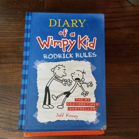 5 Diary of a Wimpy Kid Books - Picture 2 of 5